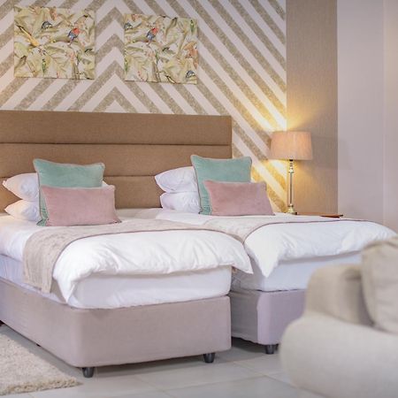 Monkey Thorn Lodge & Wellness Spa - Adults Only ホワイトリバー エクステリア 写真